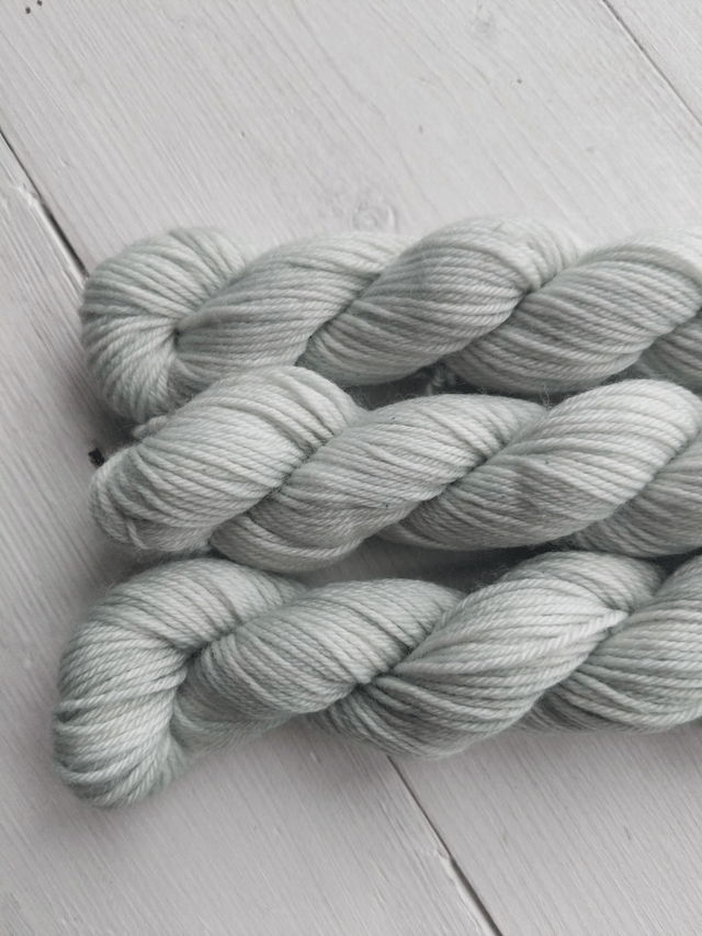 Mini Skein Sagey 4ply 20g/80m