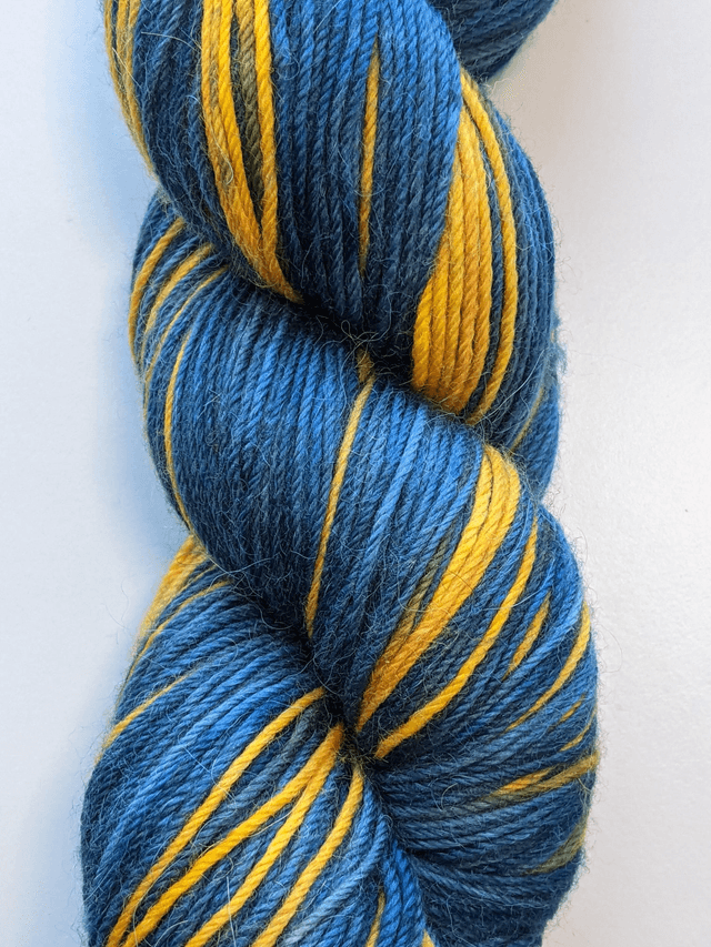 Multi Talented 4 ply Alum Sunset 100g/400m