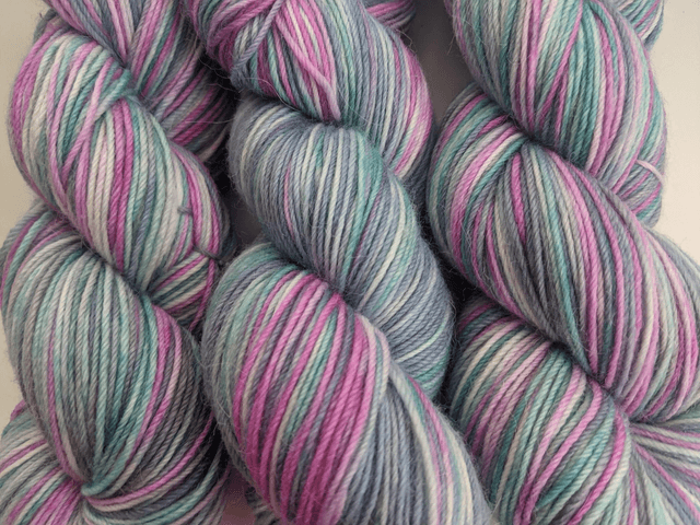 Multi Talented 4ply Seeffaa 100g/400m