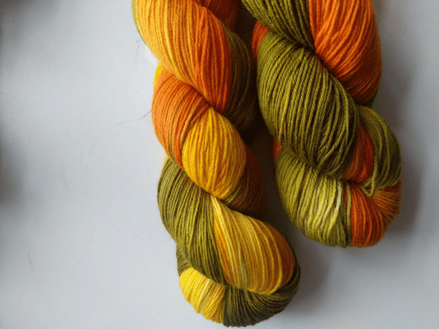 Multi Talented 4ply Corona 100g/400m